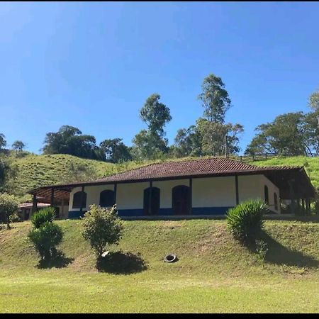 Casa De Campo Com Piscina A 2 Min De Cunha Esterno foto