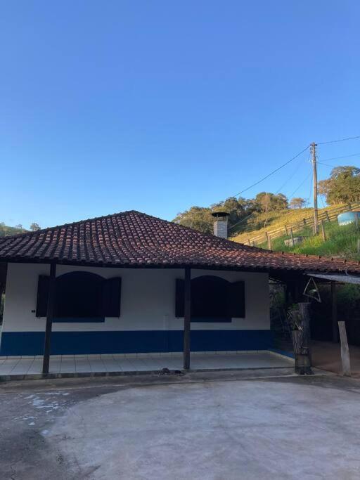 Casa De Campo Com Piscina A 2 Min De Cunha Esterno foto