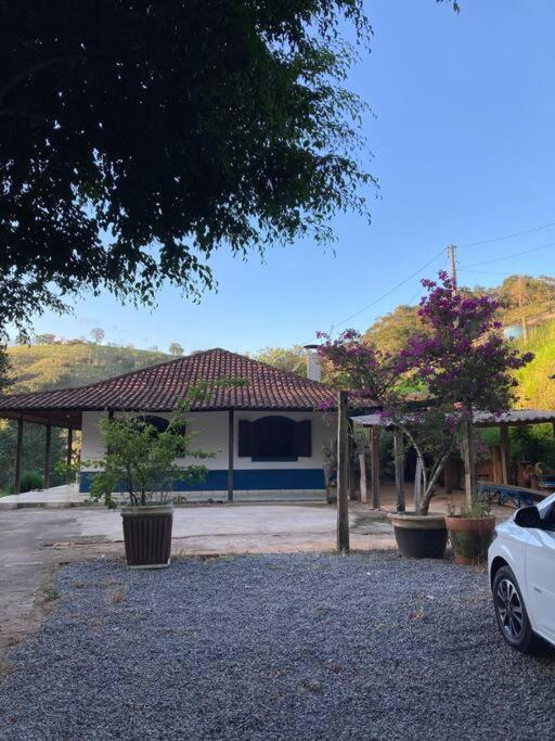 Casa De Campo Com Piscina A 2 Min De Cunha Esterno foto